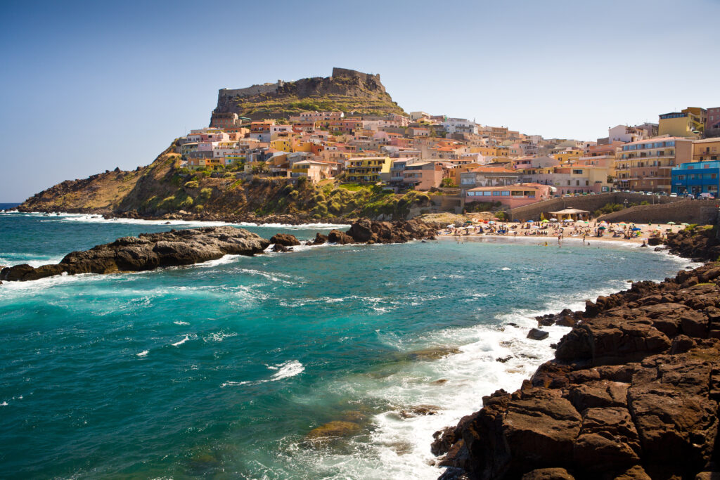 Casa al mare in Sicilia: perché comprarla qui?